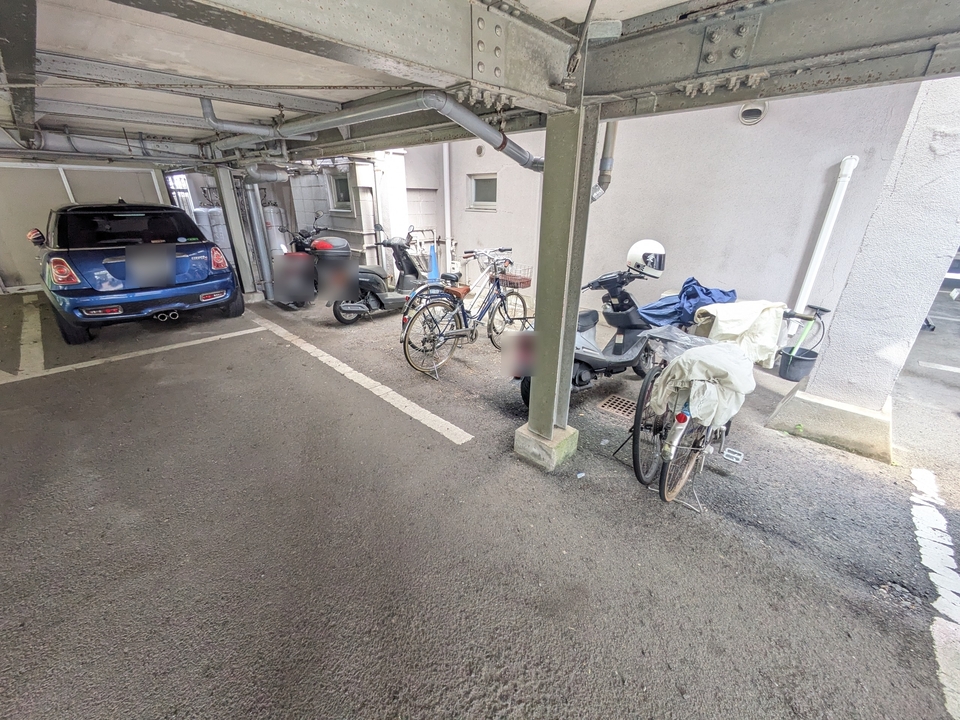 駐輪場