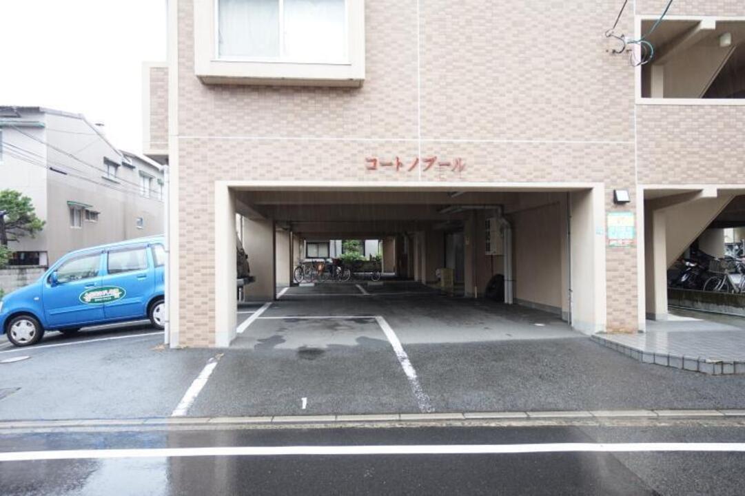 ポスト