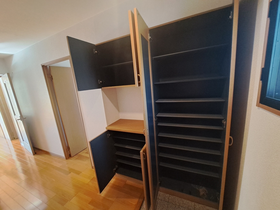 シューズボックス