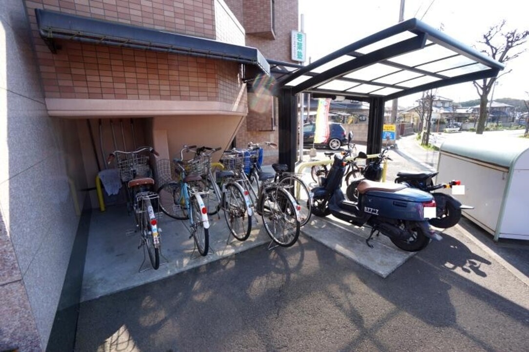 駐輪場