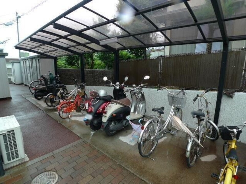 駐輪場
