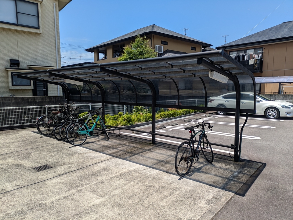駐輪場