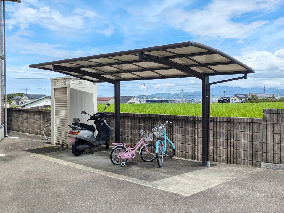 駐輪場