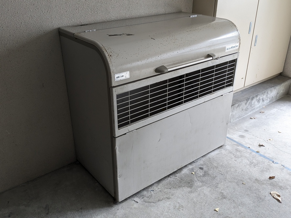 ゴミステーション