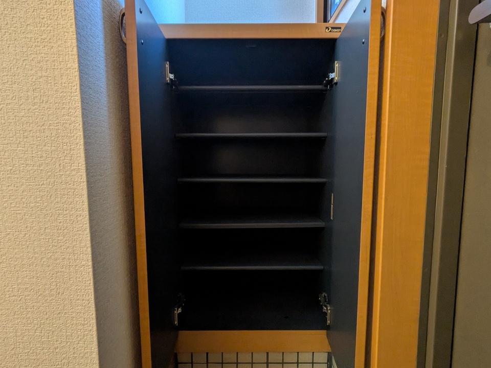 シューズボックス