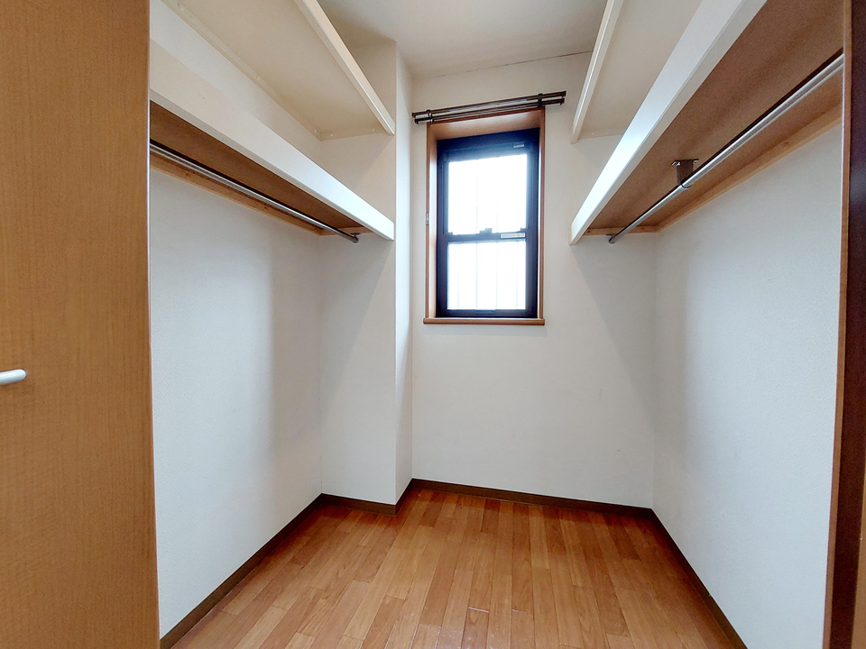 ウォークインクローゼット