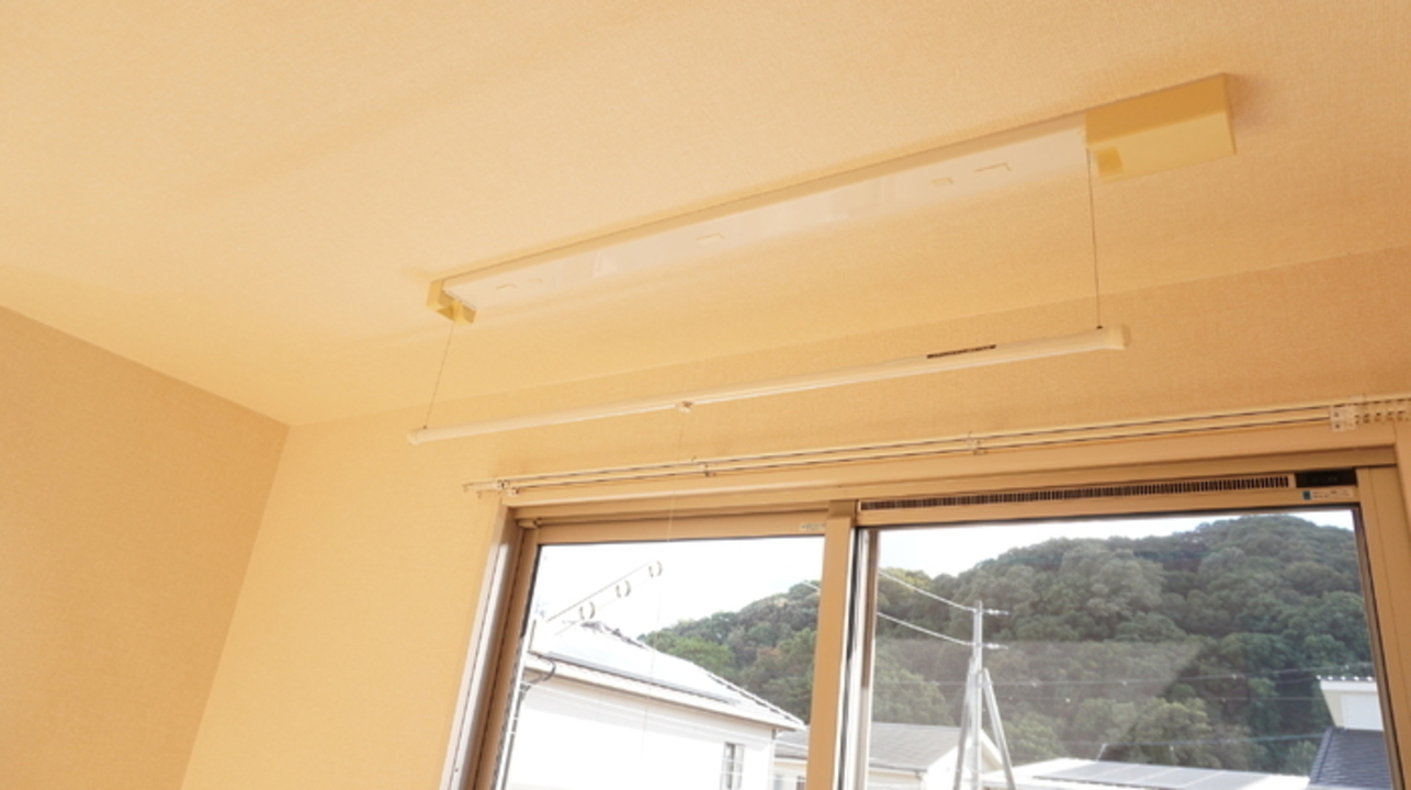 室内物干しユニット