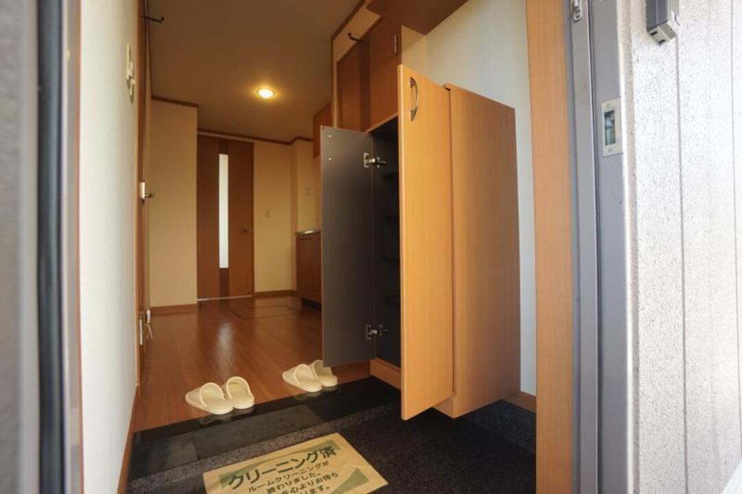 シューズボックス