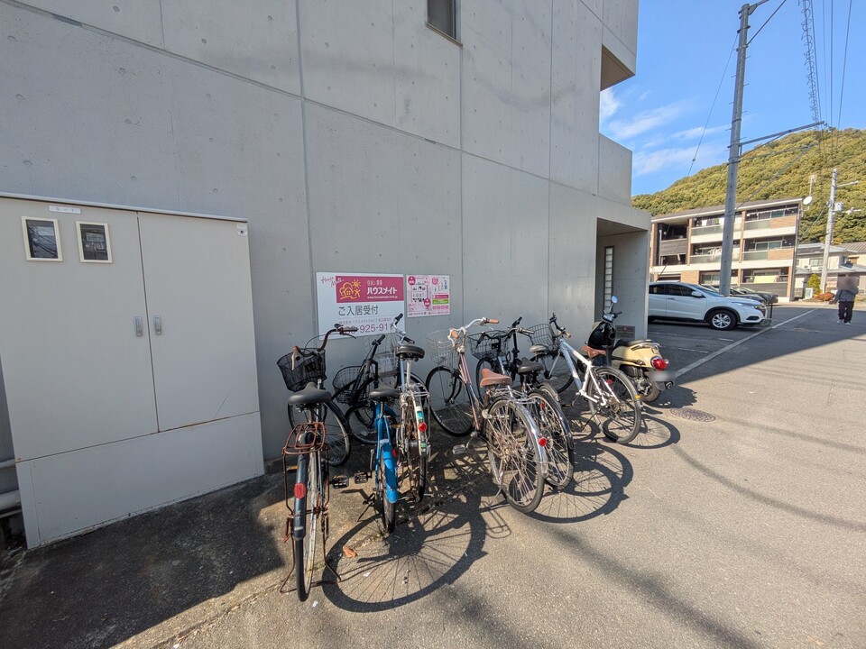 駐輪場