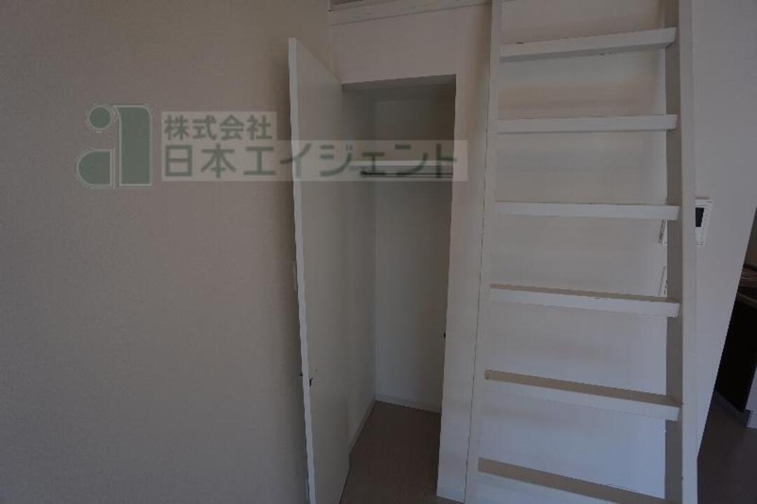 クローゼット