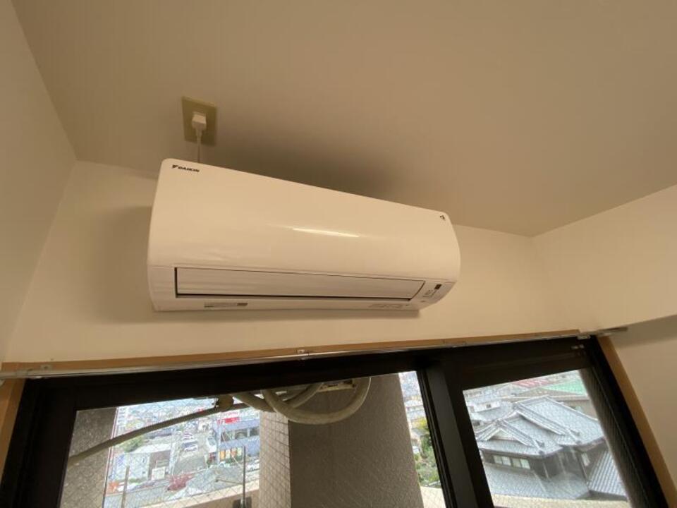 エアコン