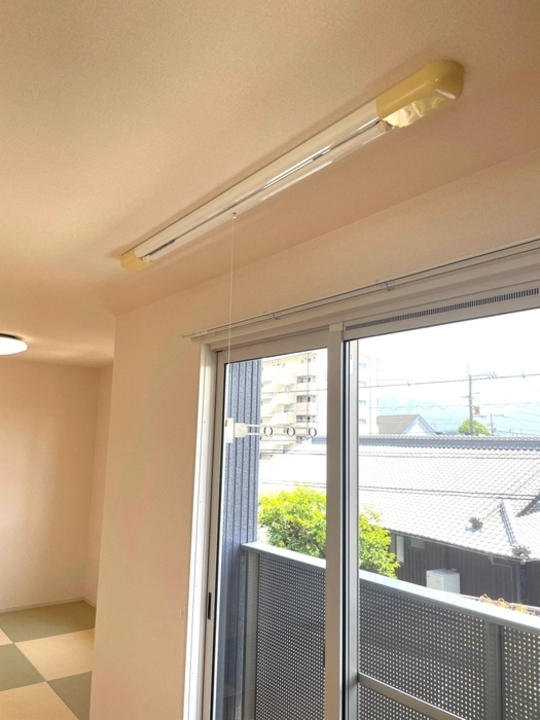 室内物干しユニット