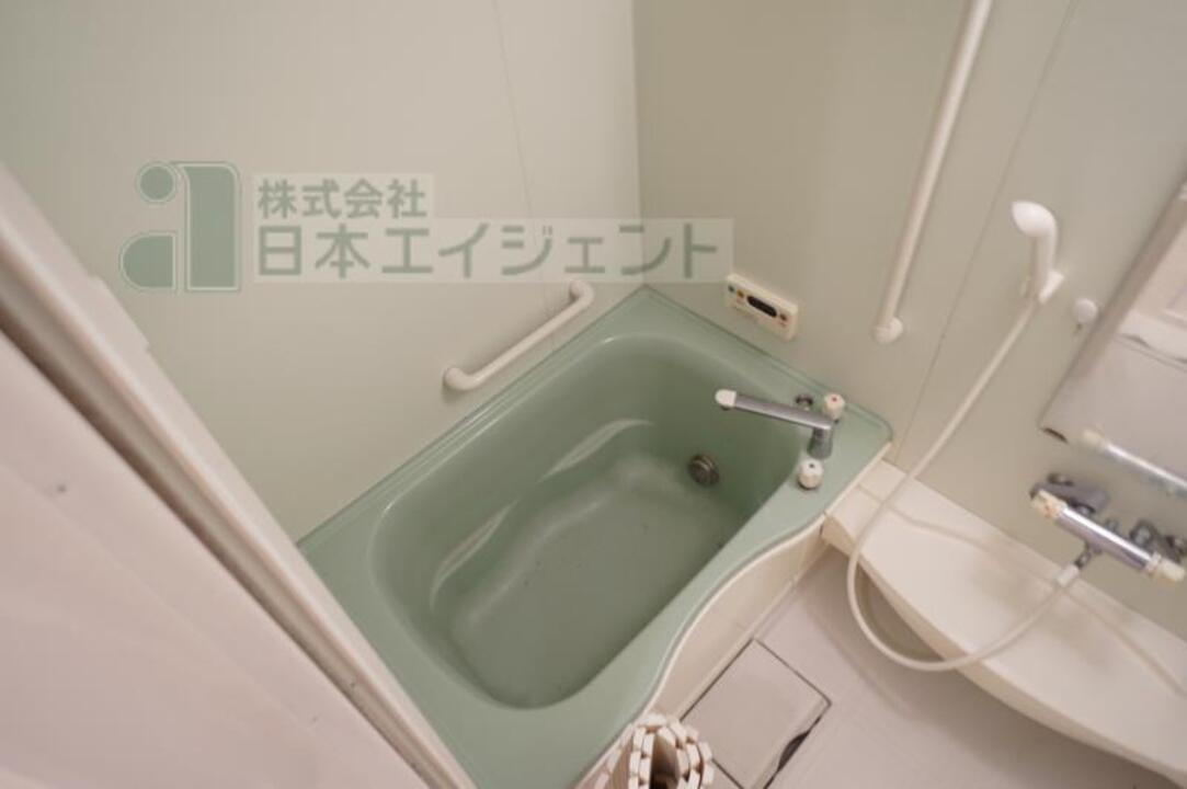 浴室