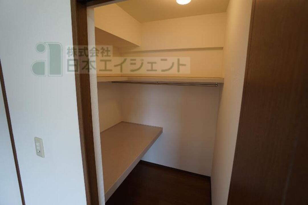 ウォークインクローゼット