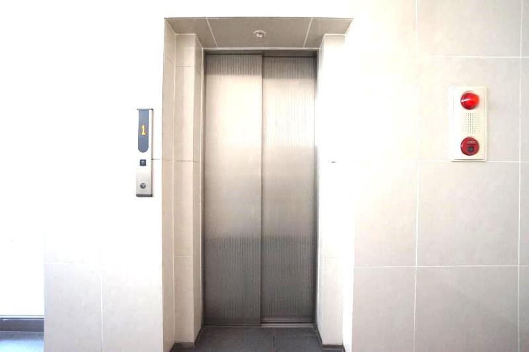 エレベーター