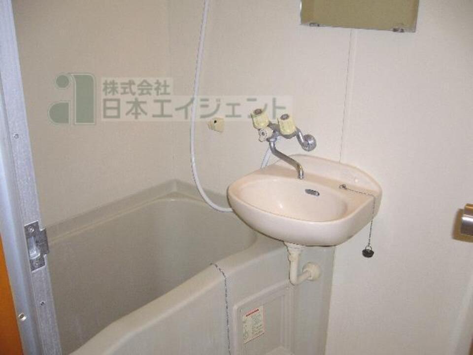 浴室