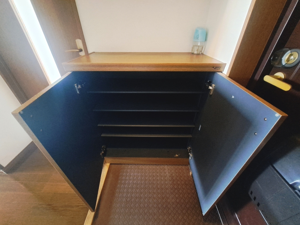 シューズボックス