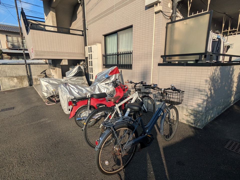 駐輪場