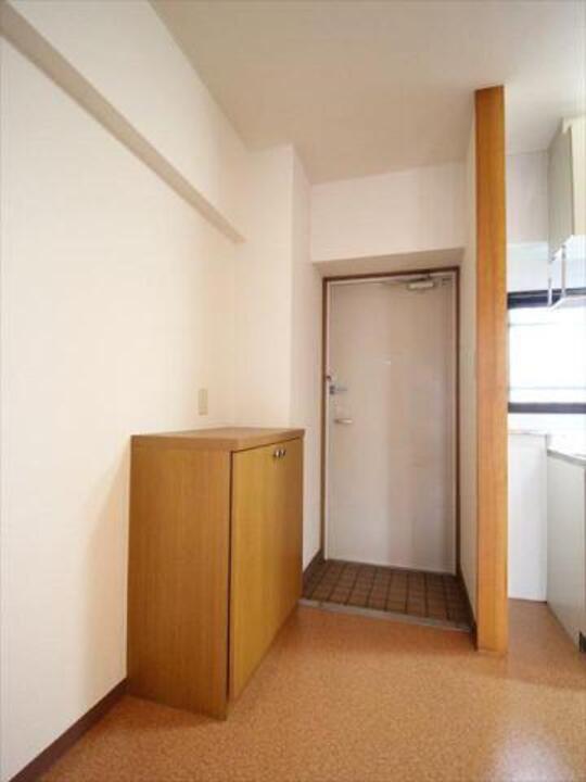 シューズボックス