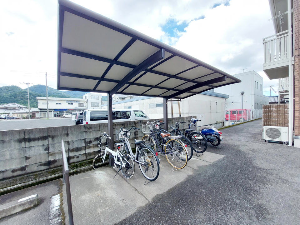 駐輪場