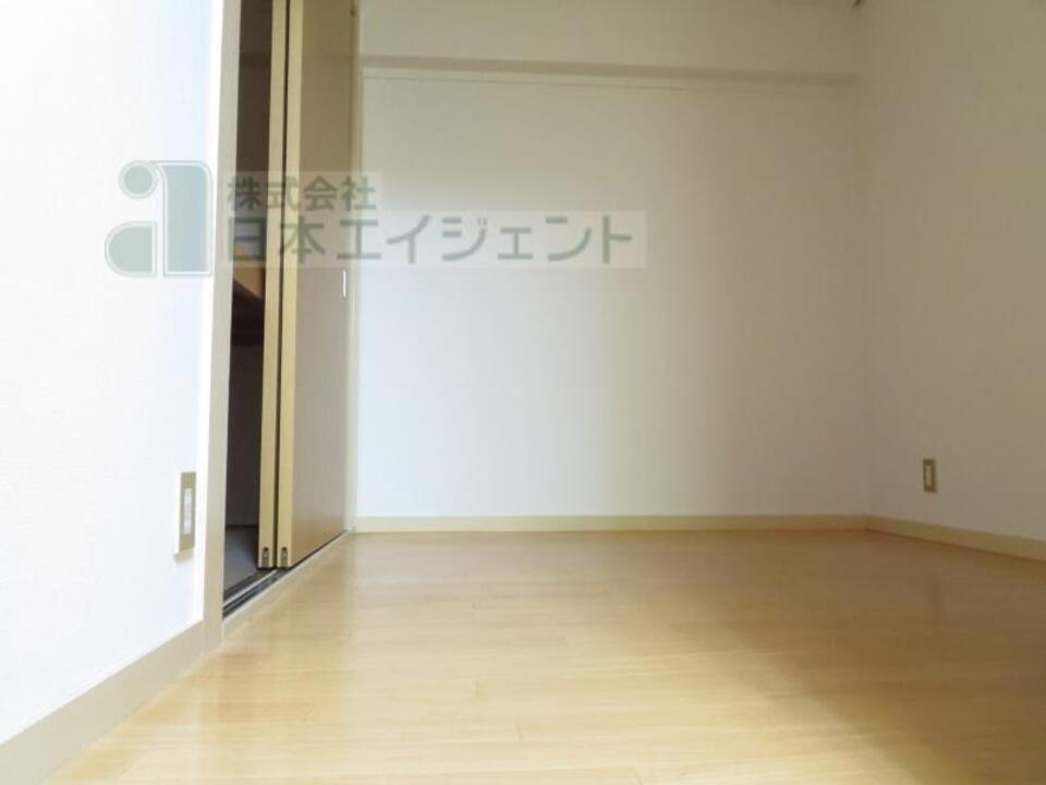 サービスルーム