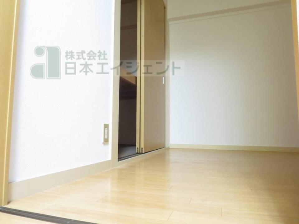 サービスルーム