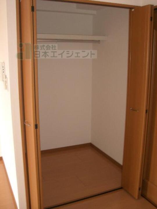 クローゼット