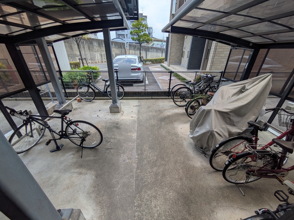 駐輪場