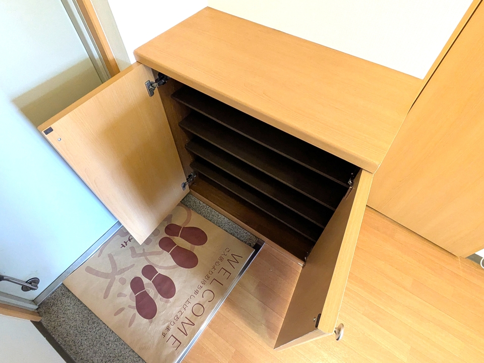 シューズボックス