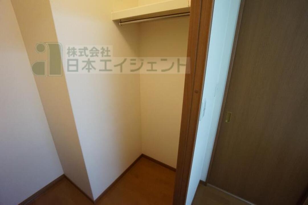 ウォークインクローゼット