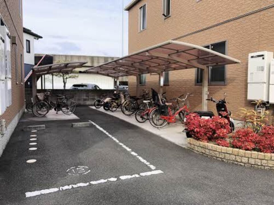 駐輪場