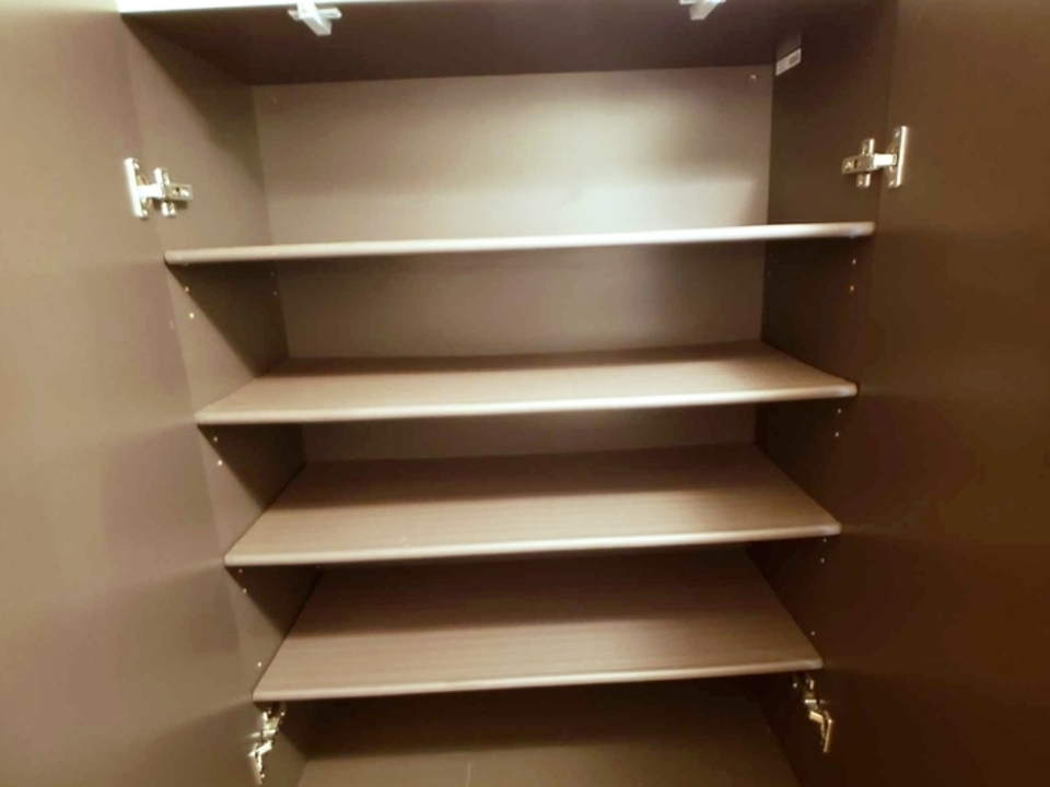 シューズボックス