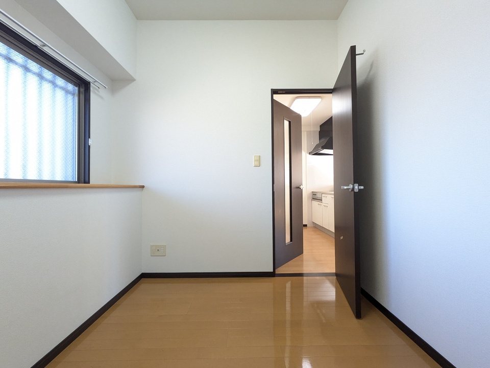 サービスルーム