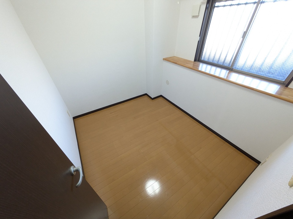 サービスルーム