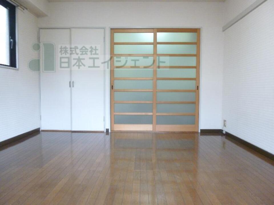 洋室