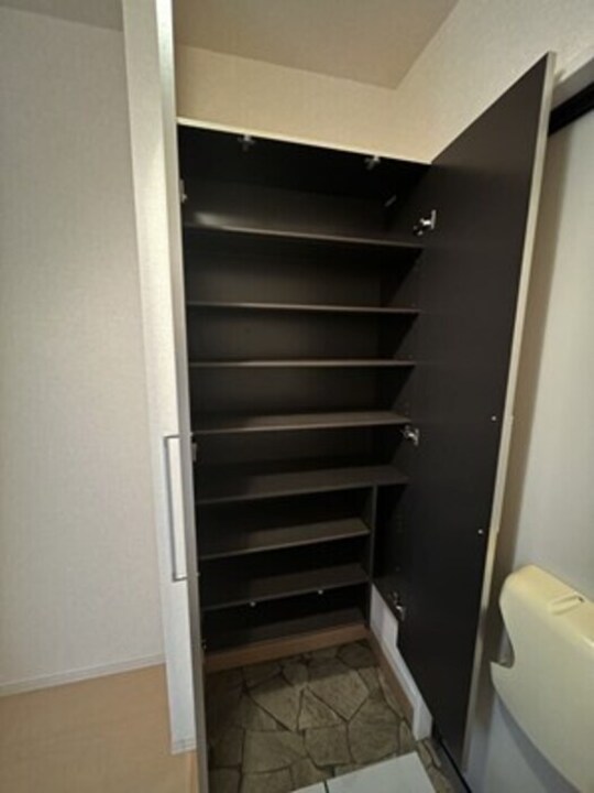 シューズボックス