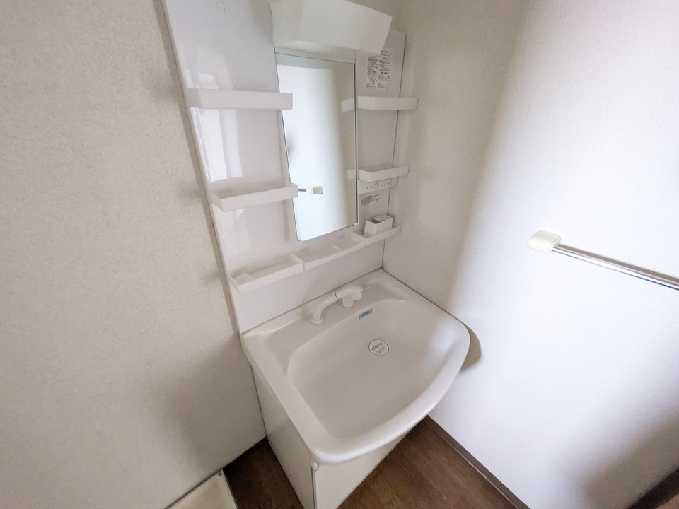 シャワー付洗面化粧台