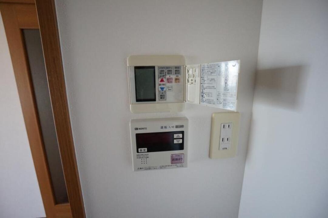 給湯パネル