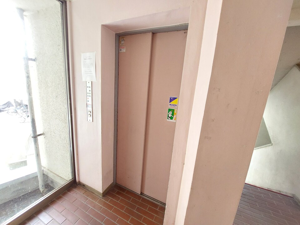 エレベーター