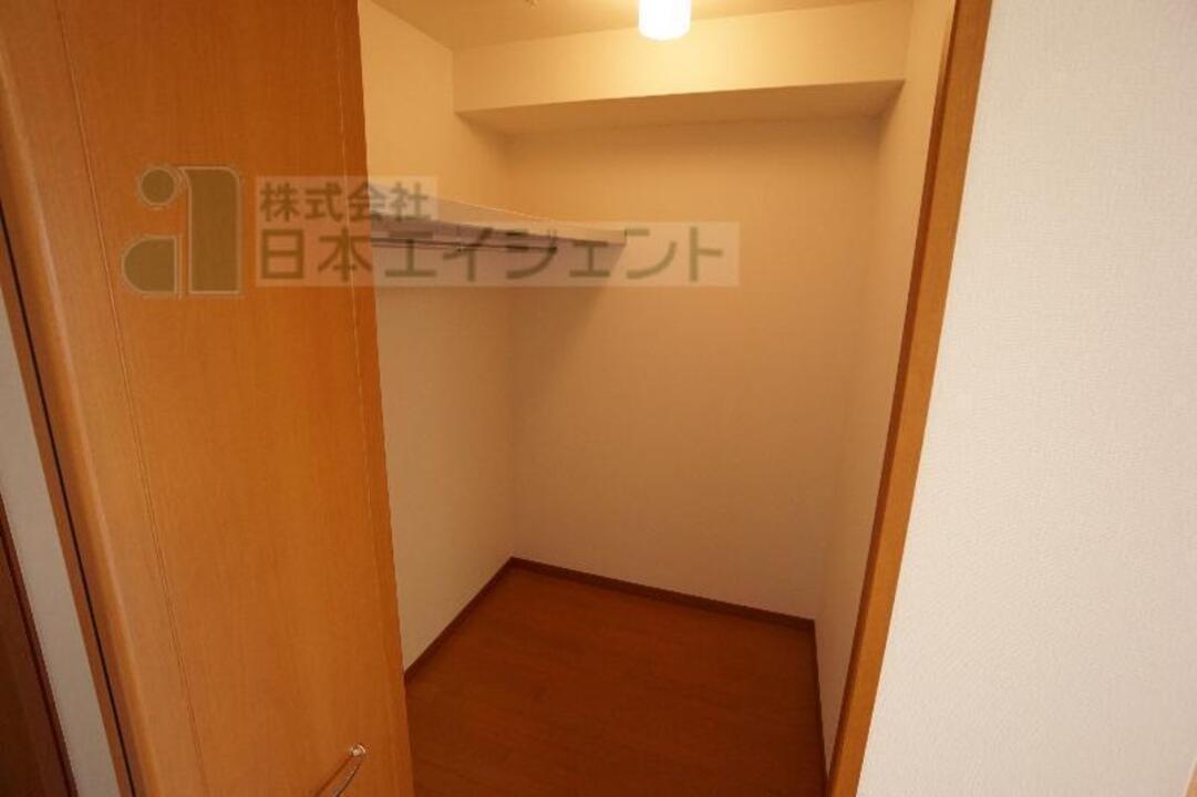 ウォークインクローゼット