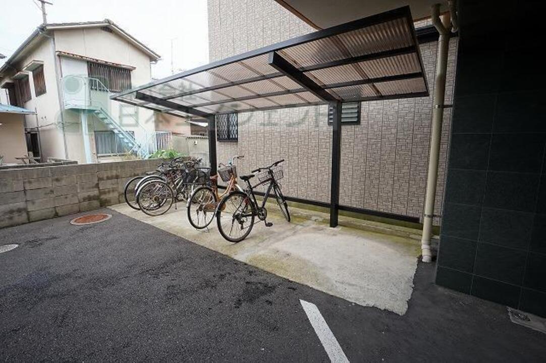 駐輪場