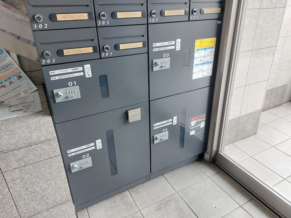 宅配ボックス