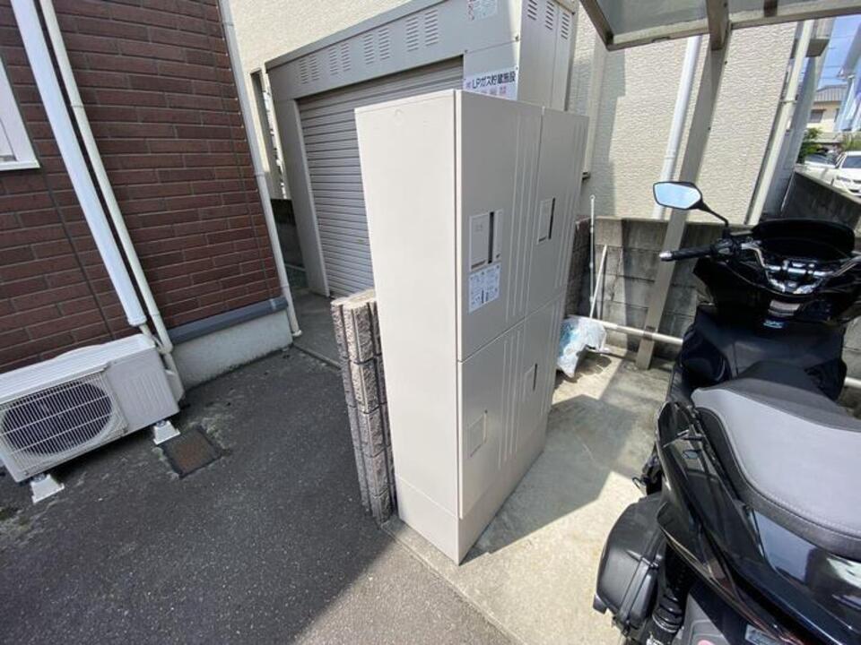 宅配ボックス