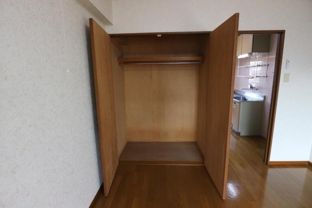 クローゼット