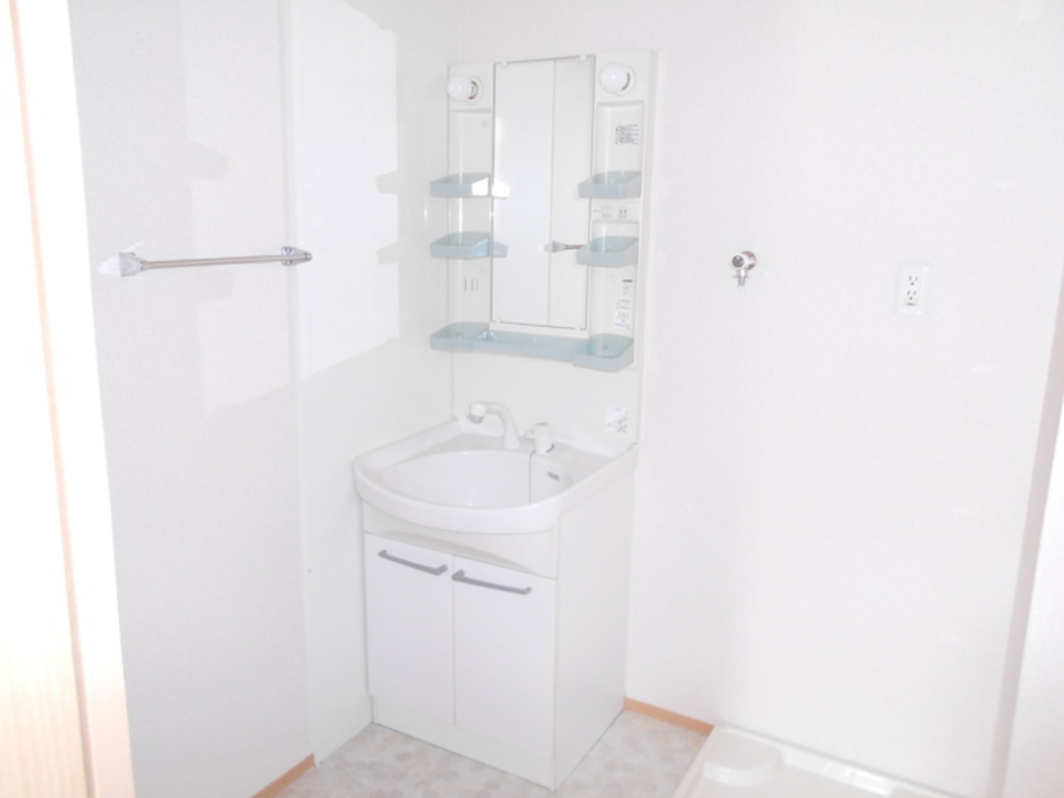 シャワー付洗面化粧台