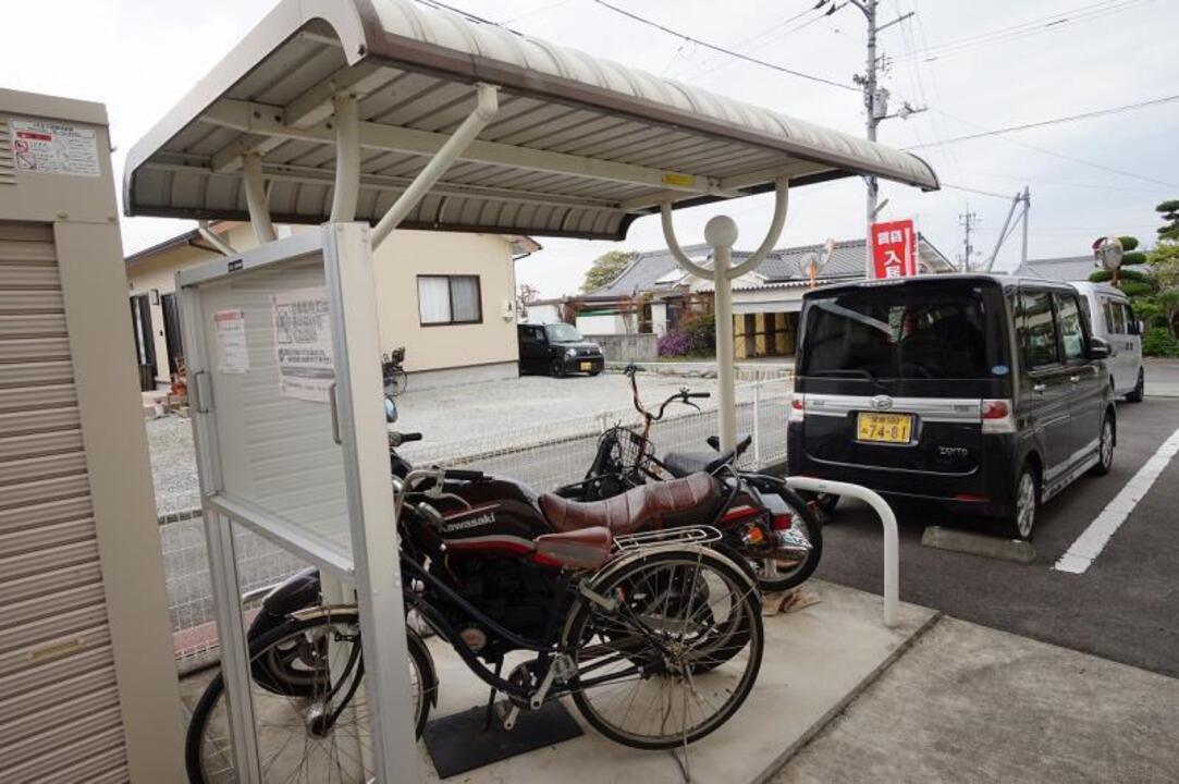 駐輪場