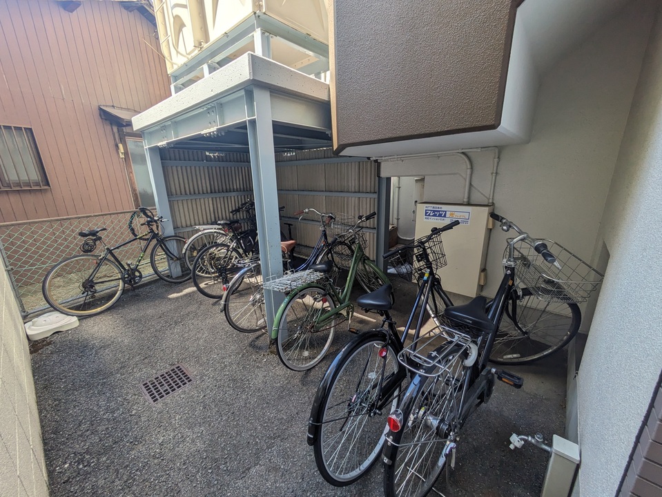 駐輪場