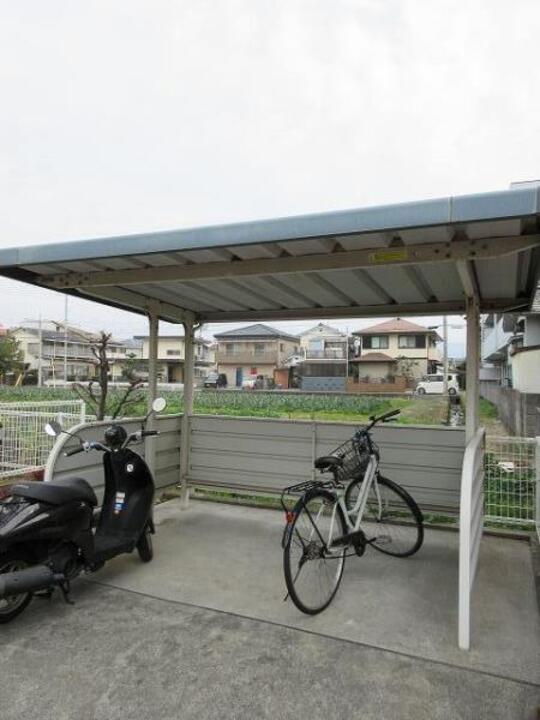 駐輪場
