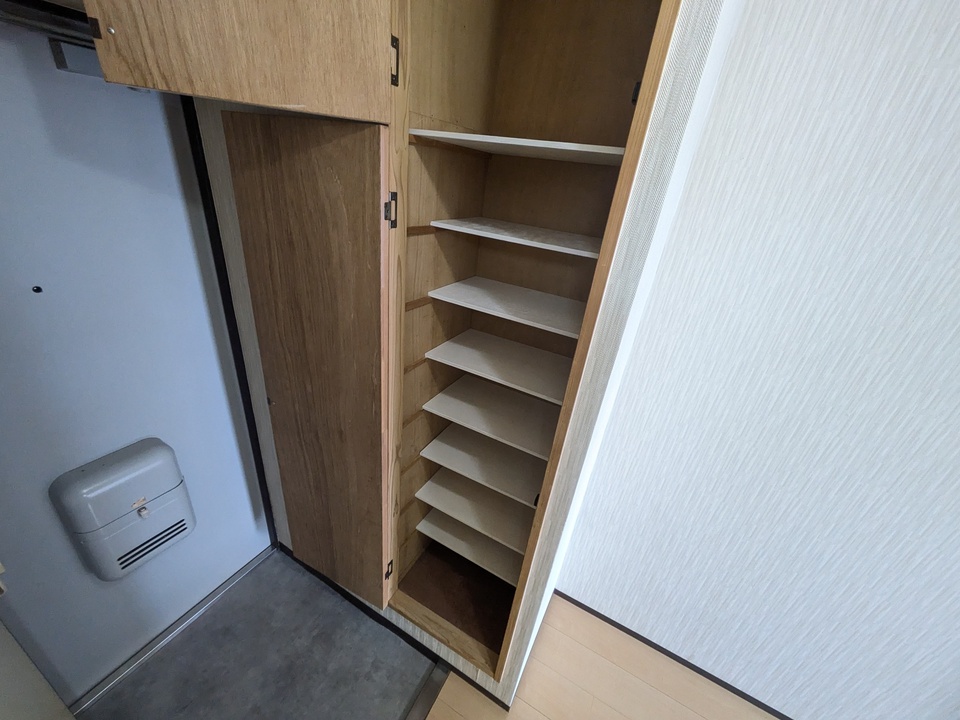 シューズボックス