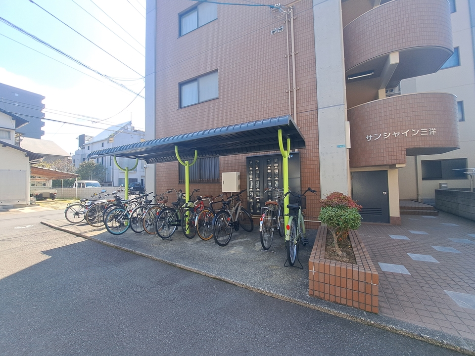 駐輪場